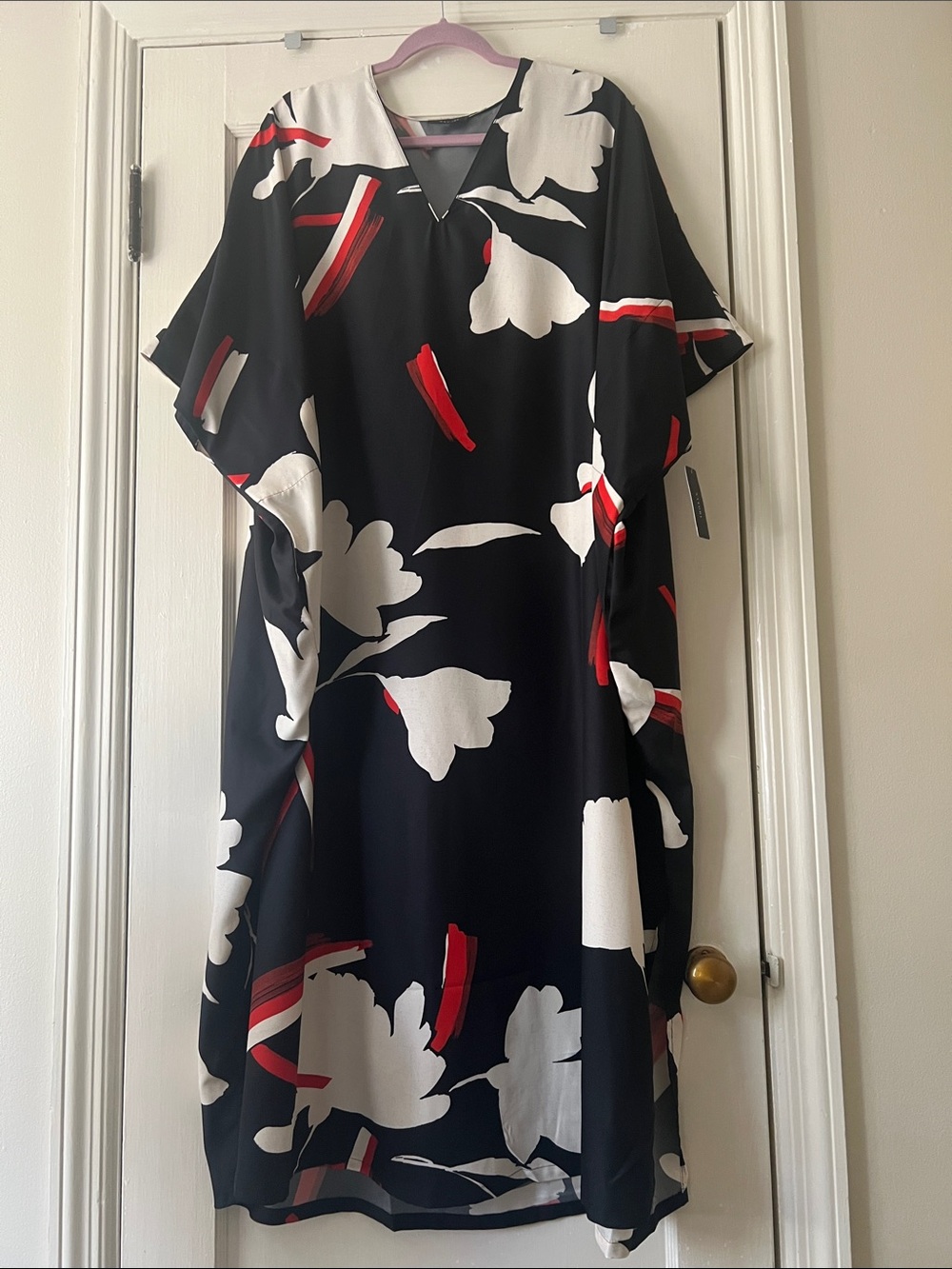 Natori Black Floral Kami Kimono with Red & cream accents